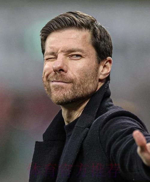 阿隆索是皇马队史第2位执教前6场西甲全胜的主帅